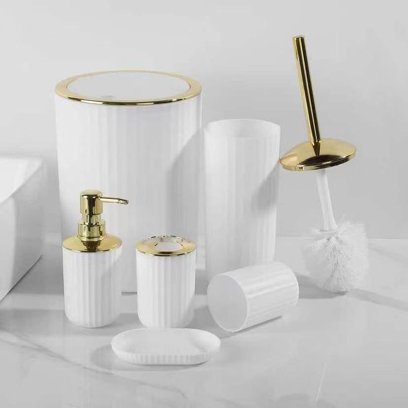 Kit d'accessoires de salle de bains